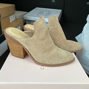 Suede mules